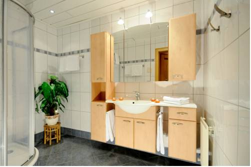 Imagen de la habitación del Pensión Edelwei&szlig;, Sankt Johann im Pongau. Foto 13
