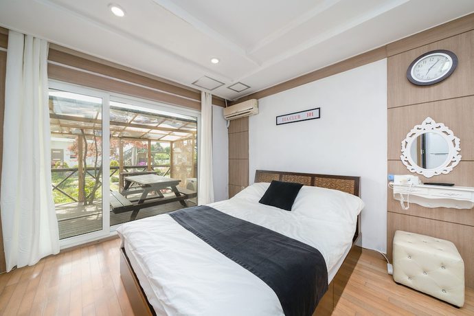 Imagen de la habitación del Pensión Eia Club. Foto 5