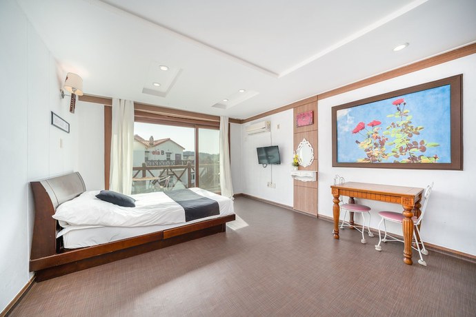 Imagen de la habitación del Pensión Eia Club. Foto 17