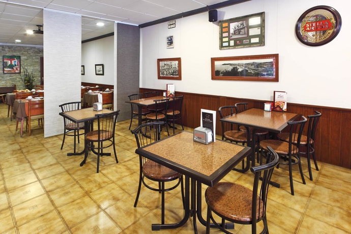 Imagen del bar/restaurante del Pensión El Amigo, Lloret de Mar. Foto 4