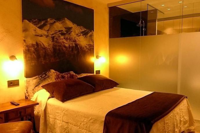 Imagen de la habitación del Pensión El Castañeu. Foto 6