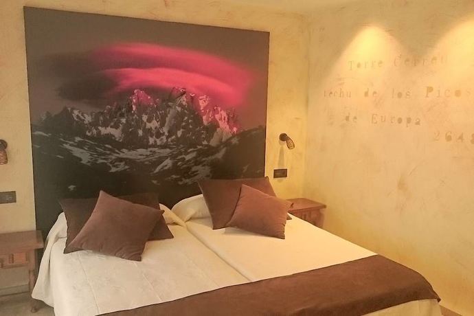 Imagen de la habitación del Pensión El Castañeu. Foto 7