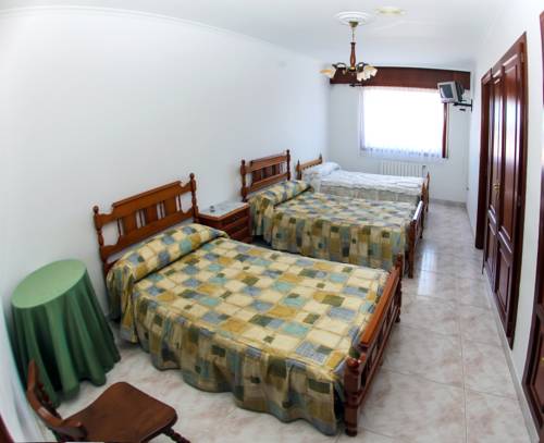 Imagen de la habitación del Pensión El Molino, Melide. Foto 6