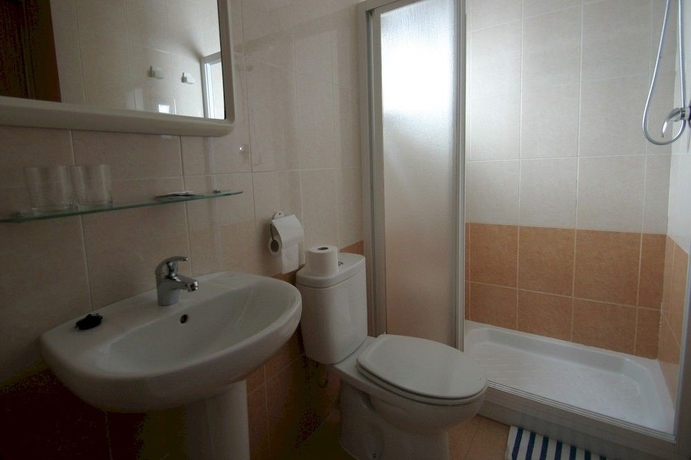 Imagen de la habitación del Pensión El Portillo. Foto 4