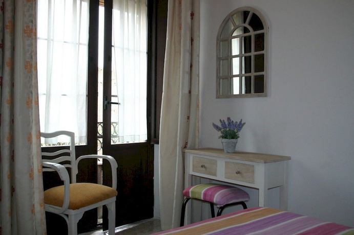 Imagen de la habitación del Pensión El Portillo. Foto 8