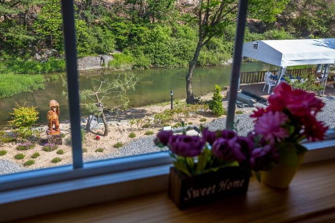 Imagen de la habitación del Pensión Elle. Foto 15