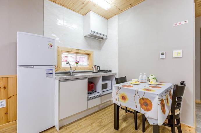 Imagen de la habitación del Pensión Elle, Gapyeong. Foto 14
