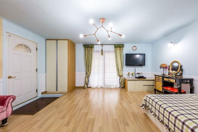 Imagen de la habitación del Pensión Elsia. Foto 2