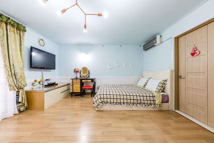 Imagen de la habitación del Pensión Elsia. Foto 20