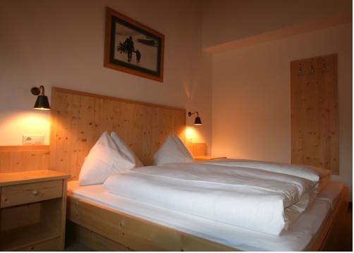 Imagen de la habitación del Pensión Enzian, Saalbach-Hinterglemm . Foto 3