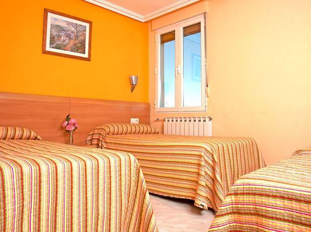 Imagen de la habitación del Pensión Europa, Irún. Foto 5