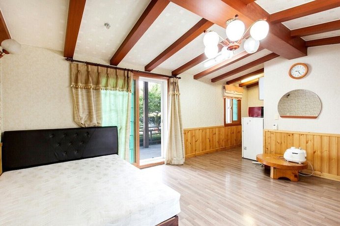 Imagen de la habitación del Pensión Evergreen Taean. Foto 13