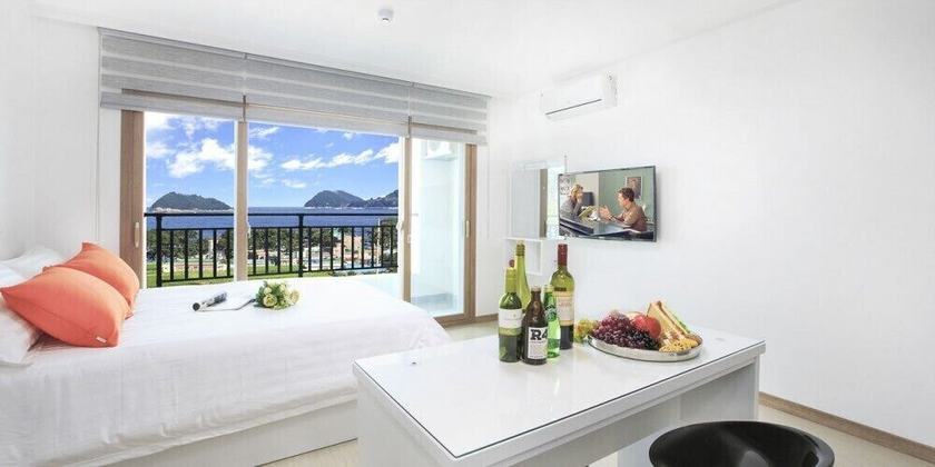 Imagen de la habitación del Pensión Famile. Foto 6