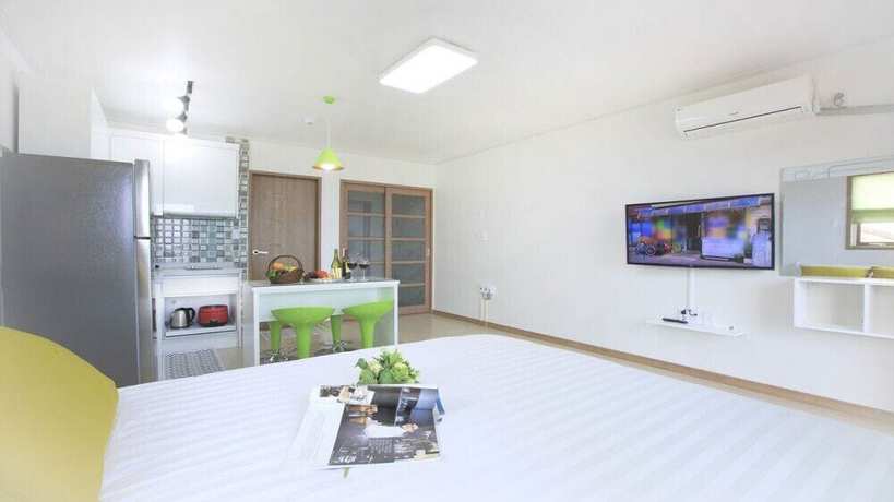 Imagen de la habitación del Pensión Famile. Foto 9