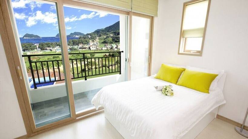 Imagen de la habitación del Pensión Famile. Foto 12