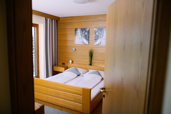 Imagen de la habitación del Pensión Ferienwohnungen - Appartements Pension Zollner. Foto 9