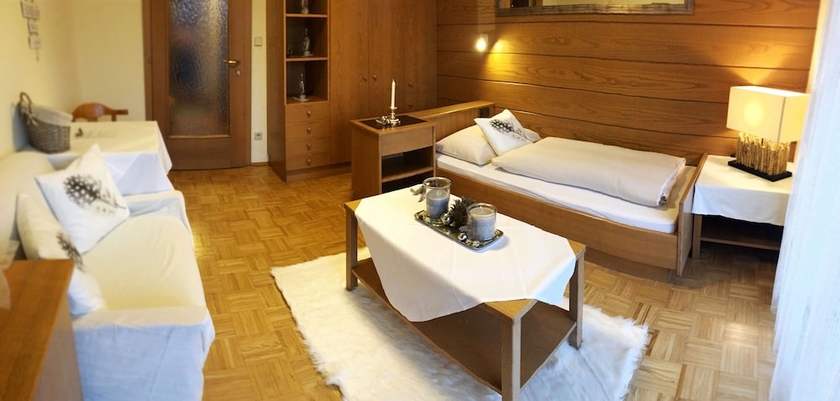 Imagen de la habitación del Pensión Ferienwohnungen - Appartements Pension Zollner. Foto 12