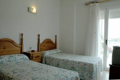 Imagen de la habitación del Pensión Ferrer, Peñíscola. Foto 6