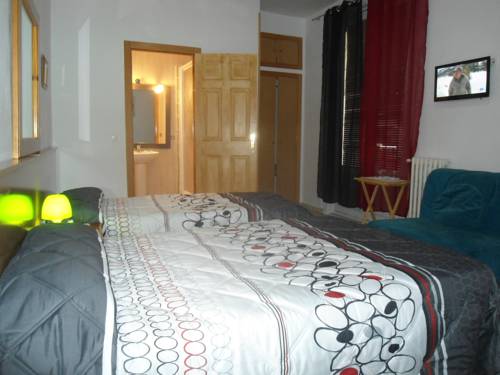 Imagen de la habitación del Pensión Florida, Barrio de La Latina. Foto 4