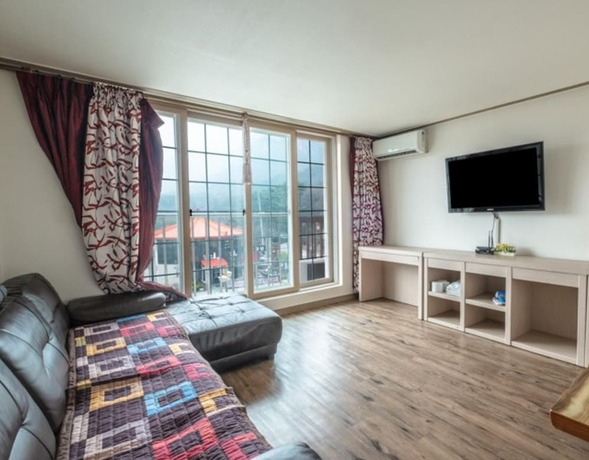 Imagen de la habitación del Pensión Fortune Lake and Pine Pension. Foto 13