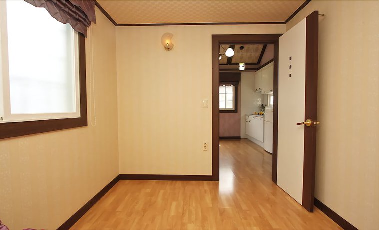 Imagen de la habitación del Pensión Four Seasons, Taean. Foto 7