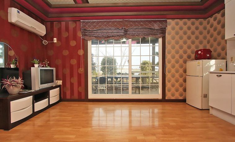 Imagen de la habitación del Pensión Four Seasons, Taean. Foto 11