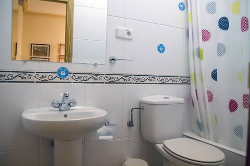 Imagen de la habitación del Pensión Fuencarral Adeco. Foto 6