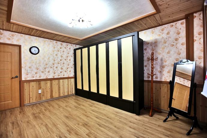 Imagen de la habitación del Pensión Galdae Story Pension. Foto 19