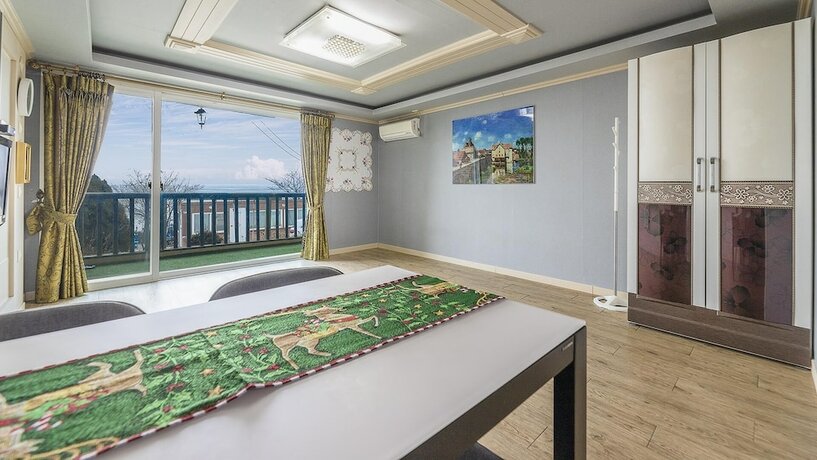 Imagen general del Pensión Ganghwa Badatgashimteo Pension. Foto 1