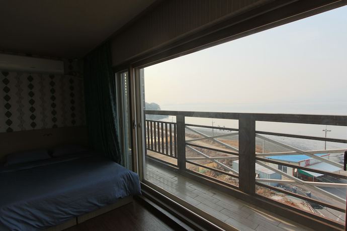 Imagen de la habitación del Pensión Ganghwado Four Season. Foto 7