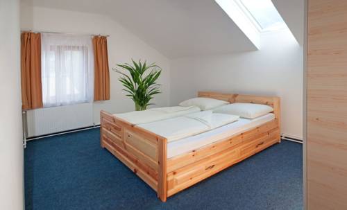 Imagen de la habitación del Pensión Gasthaus Goldeck. Foto 9