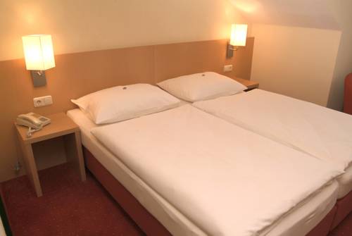 Imagen de la habitación del Pensión Gasthof Gr&uuml;ner Anger. Foto 11