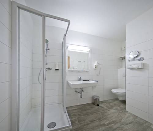 Imagen de la habitación del Pensión Gasthof Gr&uuml;ner Anger. Foto 12