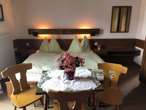 Imagen de la habitación del Pensión Gasthof R&ouml;sslhof. Foto 8