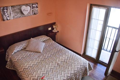 Imagen de la habitación del Pensión Getariano. Foto 10