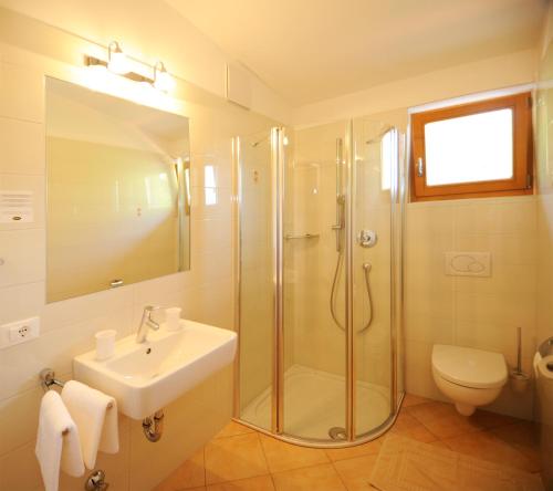 Imagen de la habitación del Pensión Golser. Foto 8
