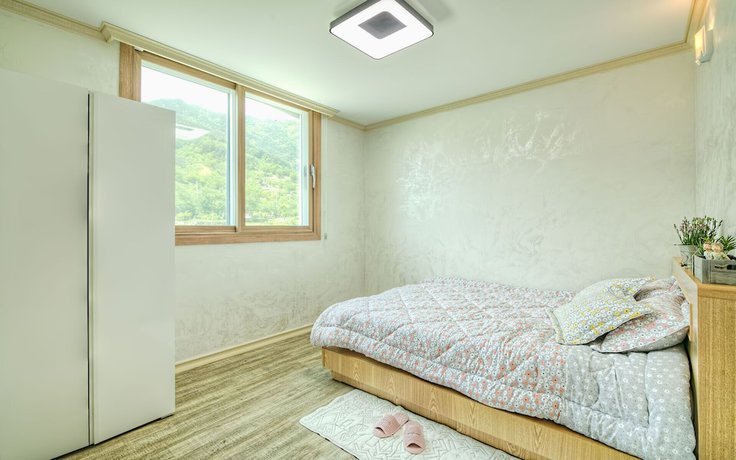 Imagen de la habitación del Pensión Hadong Hwagaesongi. Foto 9