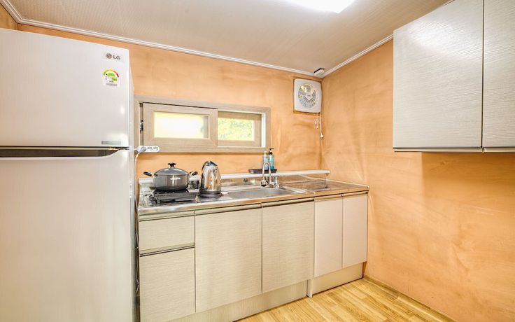 Imagen de la habitación del Pensión Hadong Hwagaesongi. Foto 19