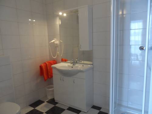 Imagen de la habitación del Pensión Helios, Seebach. Foto 13