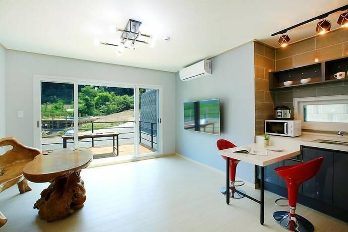 Imagen de la habitación del Pensión Hongcheon Stone Cube Spa. Foto 8