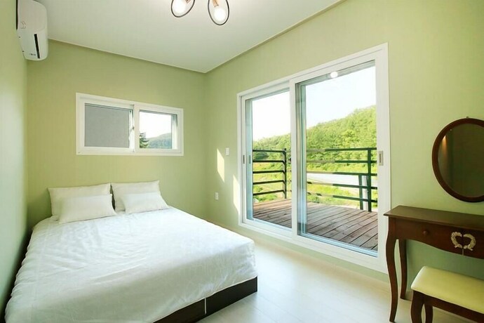 Imagen de la habitación del Pensión Hongcheon Stone Cube Spa. Foto 17