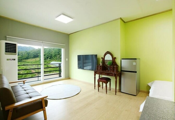Imagen de la habitación del Pensión Hongcheon Stone Island Pool Villa. Foto 2