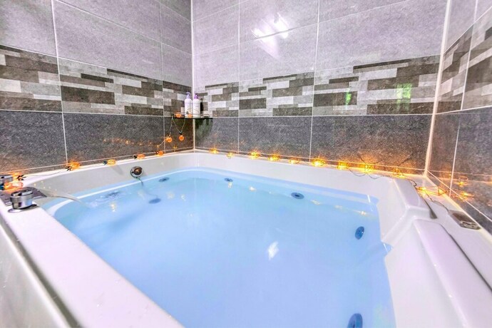 Imagen de la habitación del Pensión Hongcheon Stone Island Pool Villa. Foto 10