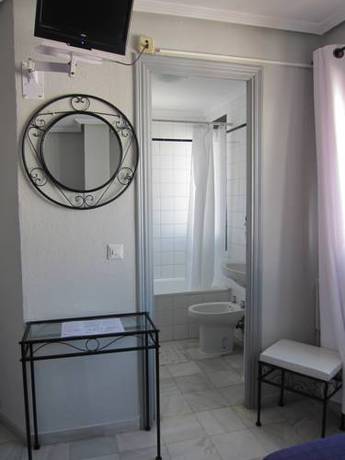 Imagen de la habitación del Pensión Hostal Alicia. Foto 3