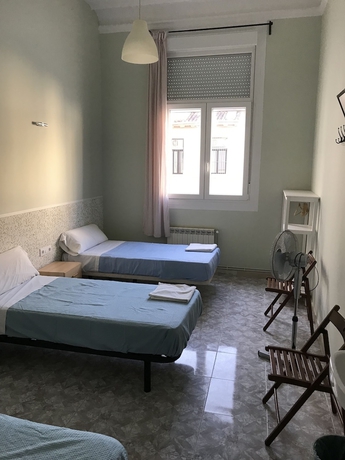 Imagen de la habitación del Pensión Hostal Apolo Xi. Foto 13