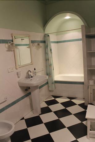 Imagen de la habitación del Pensión Hostal La Casa. Foto 7