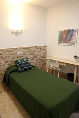 Imagen de la habitación del Pensión Hostal Residencia Cardona. Foto 6