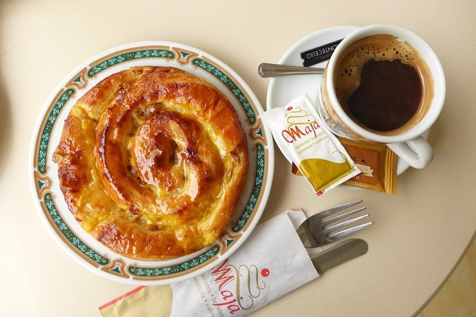 Imagen del bar/restaurante del Pensión Hostal Rosa. Foto 5