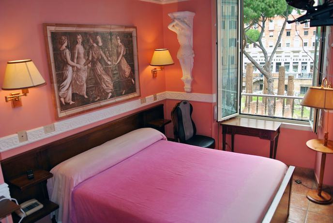 Imagen de la habitación del Pensión Hotel Barrett. Foto 4