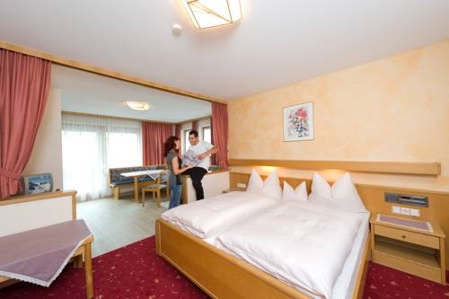 Imagen general del Pensión Hotel Central, Fugen . Foto 1